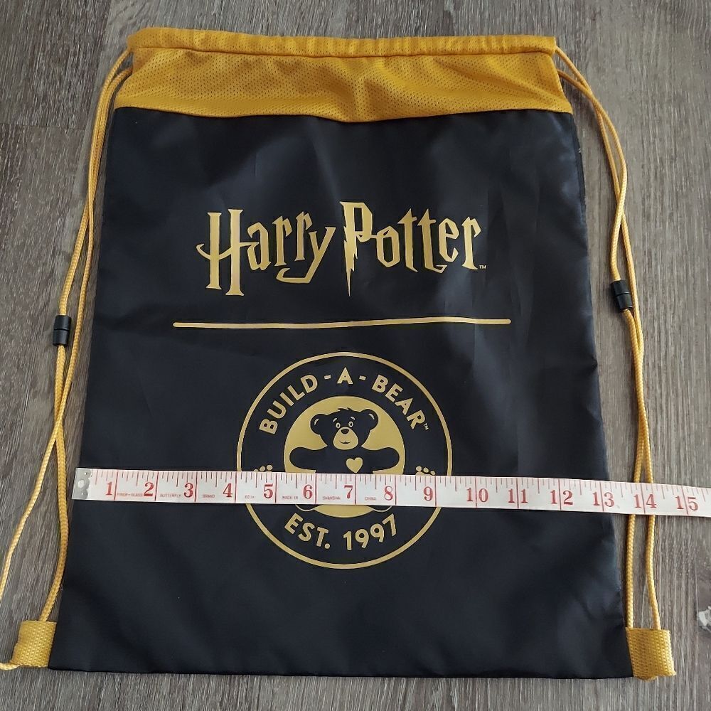 Harry Potter Build-A-Bear Toy Bear Carrier Drawstring Backpack - Picture 4 of 5